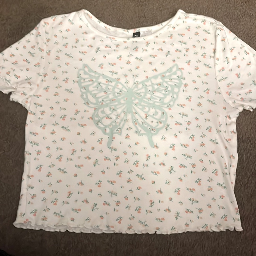 H&M DIVIDED